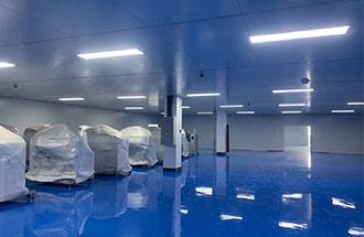 12月18日，志遠(yuǎn)凈化承攬的電子廠無塵車間凈化工程收尾中