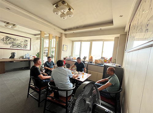 中鐵十七局領(lǐng)導(dǎo)蒞臨考察1-志遠凈化